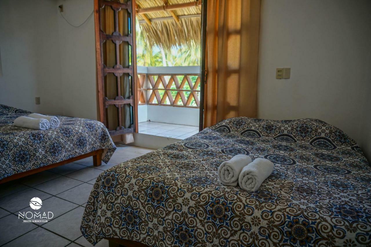 Nomad Beach House Hotel ปูแอร์โตเอสกอนดิโด ภายนอก รูปภาพ